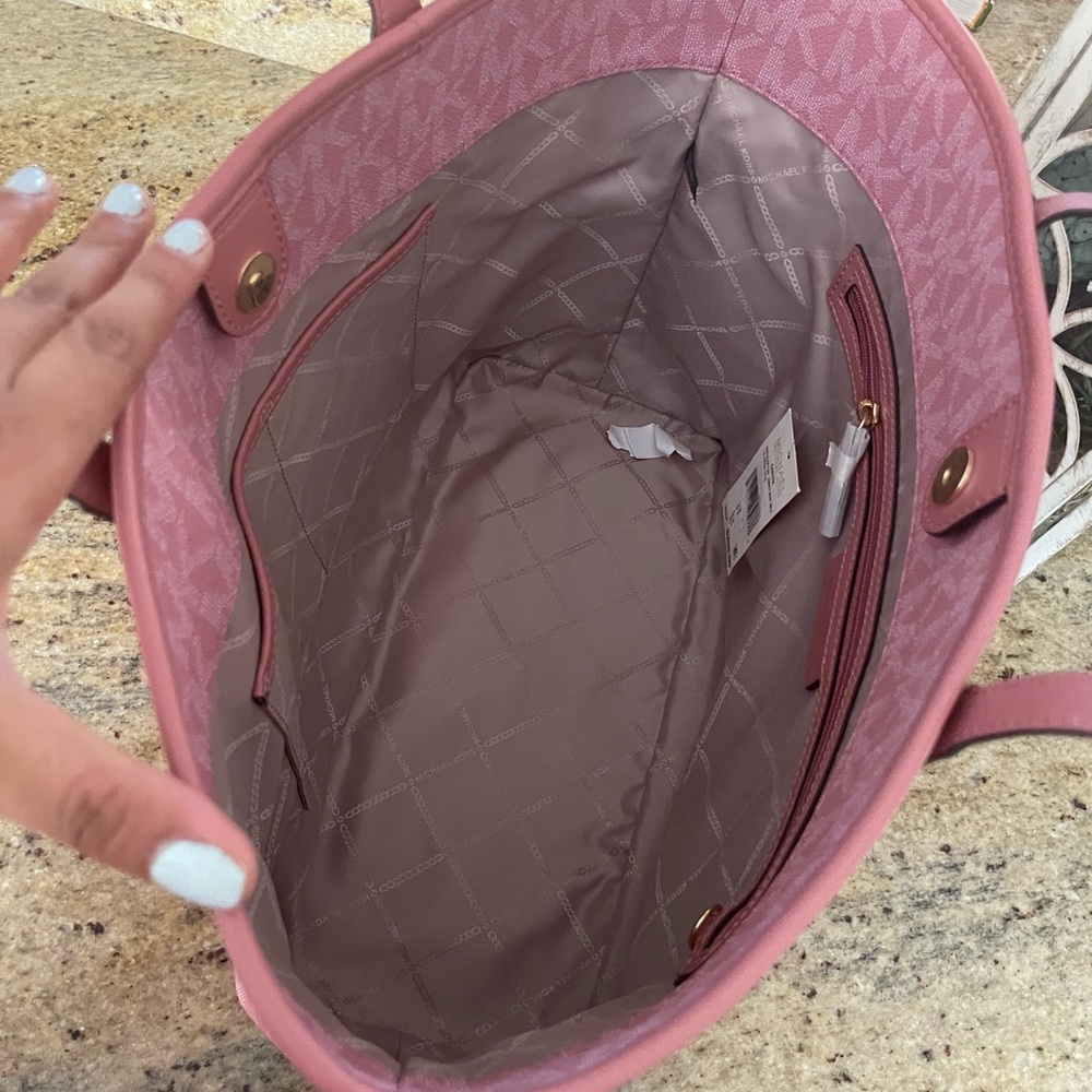 New Michael Kors carter large open tote 💖 - Picture 7 of 10